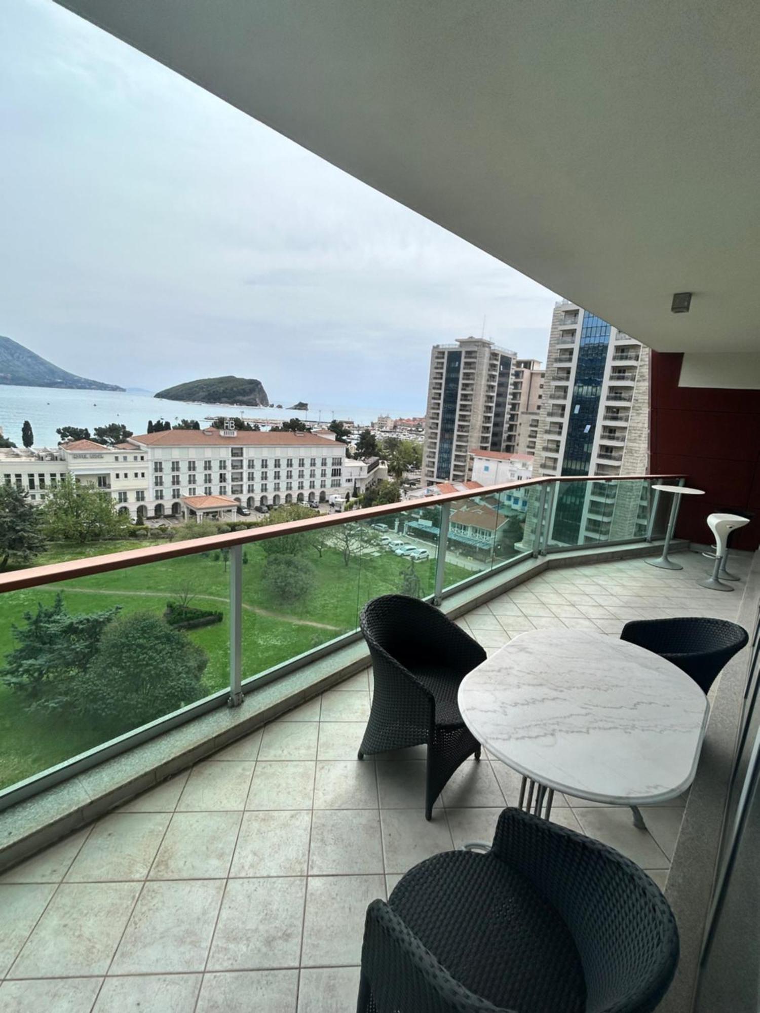 Apartments Krug Budva Exteriör bild
