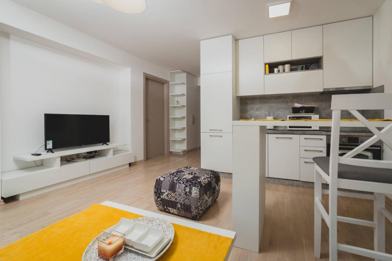Apartments Krug Budva Exteriör bild